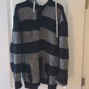 American Eagle knit hoddie